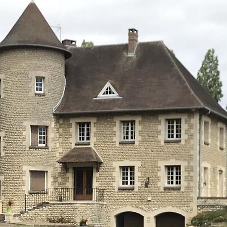 Demeure Des Carila Bed and Breakfast Heudebouville Buitenkant foto