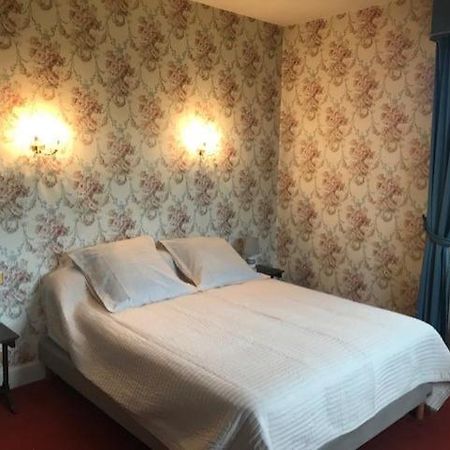 Demeure Des Carila Bed and Breakfast Heudebouville Buitenkant foto