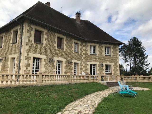 Demeure Des Carila Bed and Breakfast Heudebouville Buitenkant foto